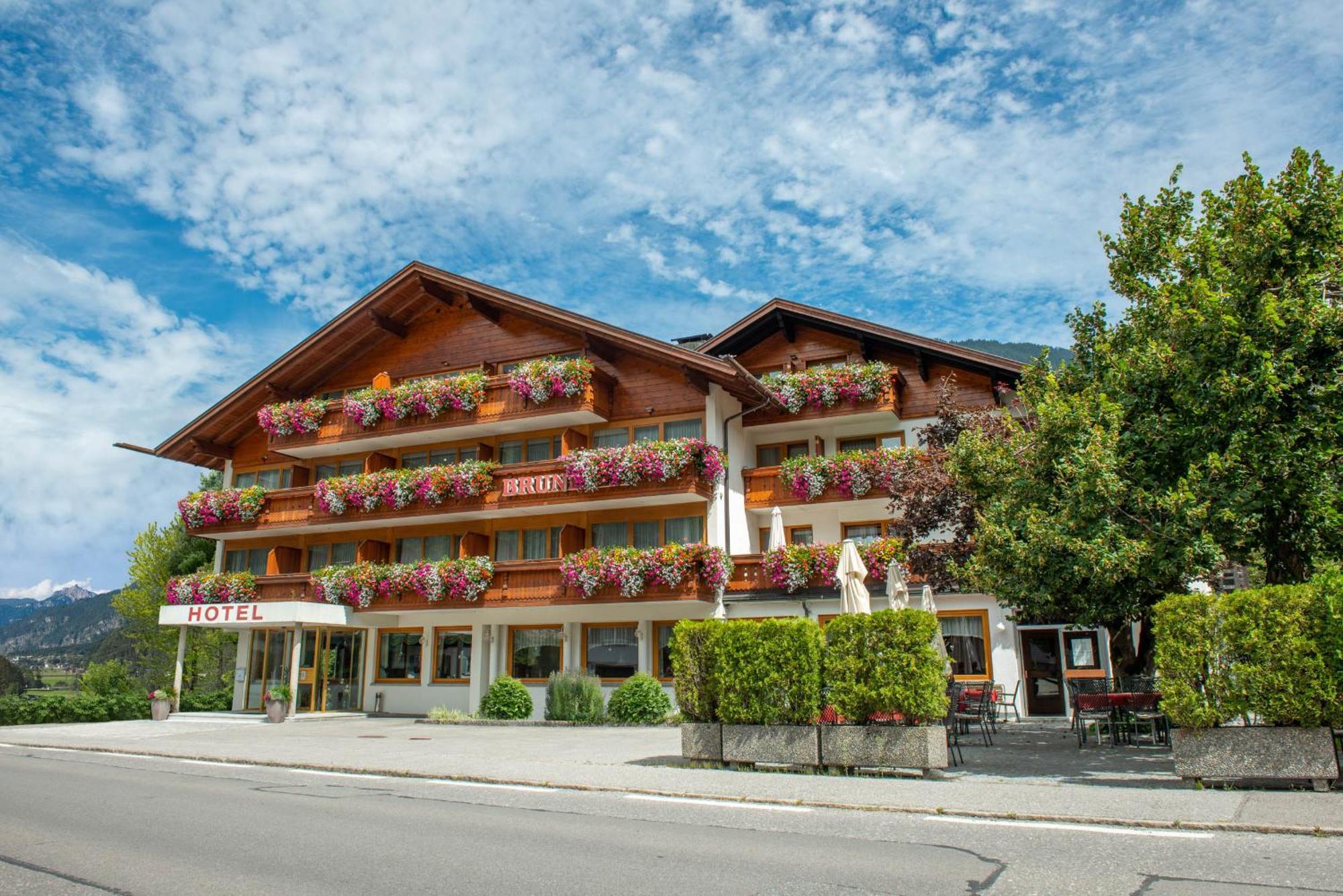 Hotel Brunella Vandans Exterior foto